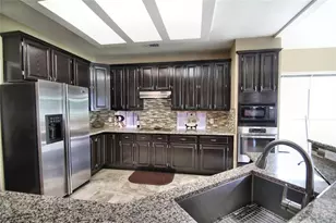 7114 Emerald Glen Dr, Sugar Land, TX 77479 - Photo 6