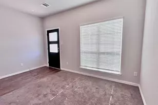 140 Kelly St, Angleton, TX 77515 - Photo 4