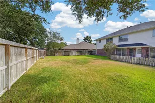 22522 Holly Lake Dr, Katy, TX 77450 - Photo 32
