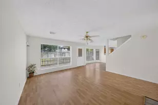 22522 Holly Lake Dr, Katy, TX 77450 - Photo 2