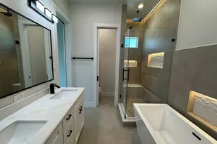 330 Janisch Rd, Houston, TX 77018 - Photo 26