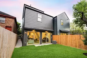 1634 Castle Ct, Houston, TX 77006 - Photo 38