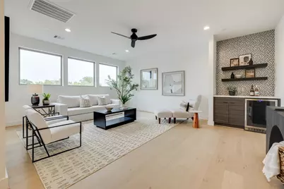 1634 Castle Court, Houston, TX 77006 - Photo 32