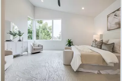 1634 Castle Court, Houston, TX 77006 - Photo 18