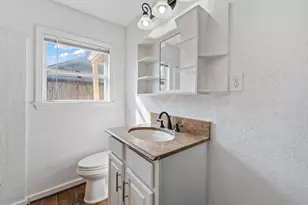 8044 Wier Dr, Houston, TX 77017 - Photo 14