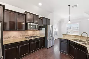 212 Fallow Buck Ct, Conroe, TX 77384 - Photo 16