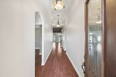 323 W Bend Drive, League City, TX 77573 - Photo 2