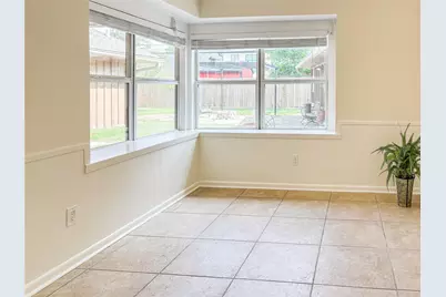 10503 Raritan Drive, Houston, TX 77043 - Photo 18