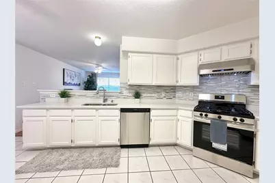 8223 Golf Green Circle, Houston, TX 77036 - Photo 12