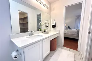 8223 Golf Green Cir, Houston, TX 77036 - Photo 24