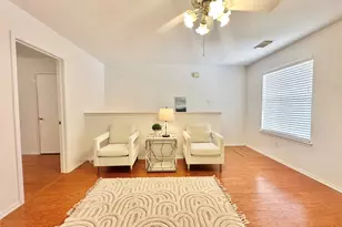 8223 Golf Green Cir, Houston, TX 77036 - Photo 20