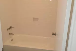 7702 Candlegreen Ln, Houston, TX 77071 - Photo 10