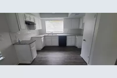 7702 Candlegreen Lane, Houston, TX 77071 - Photo 6