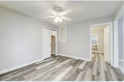 2202 Park Street #12, Houston, TX 77019 - Photo 6