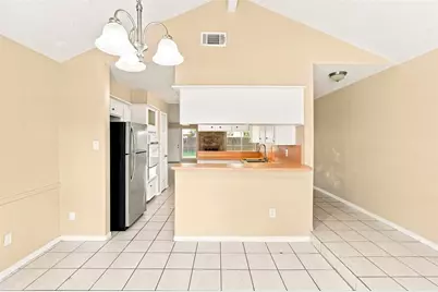 703 Conestoga Circle, Katy, TX 77450 - Photo 6