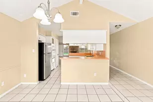 703 Conestoga Cir, Katy, TX 77450 - Photo 6