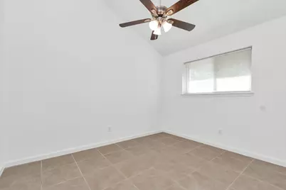 12118 Ryewater Drive, Houston, TX 77089 - Photo 30