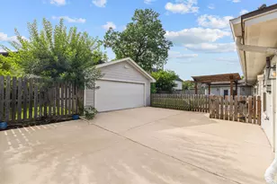 1506 Freedonia Dr, Houston, TX 77055 - Photo 22
