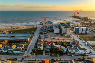2207 Ave P, Galveston, TX 77550 - Photo 38