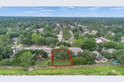 14422 Oak Chase Dr Drive, Houston, TX 77062 - Photo 2