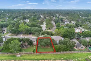 14422 Oak Chase Dr Dr, Houston, TX 77062 - Photo 2