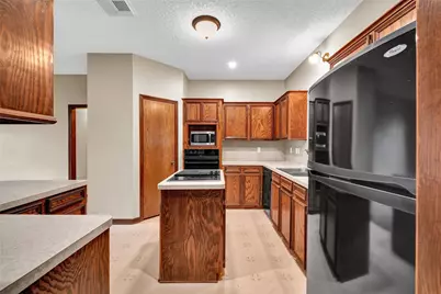 301 Jansen Dr Drive, West Columbia, TX 77486 - Photo 22