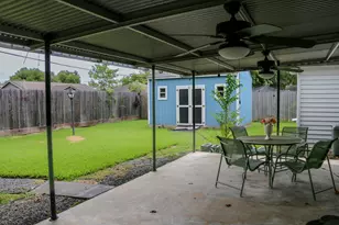 4318 Heite St, Houston, TX 77022 - Photo 14
