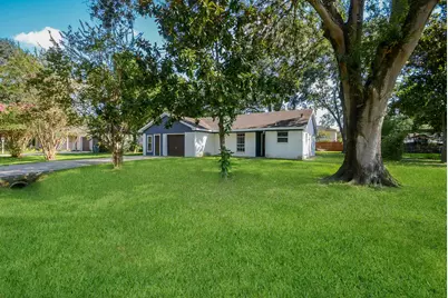 12315 Maxim Drive, Houston, TX 77065 - Photo 2