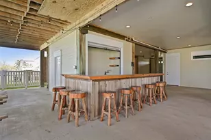 1243 Pilot Ln, Galveston, TX 77554 - Photo 44