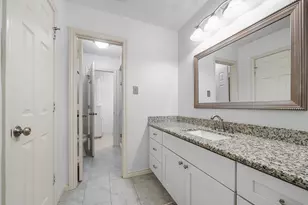 5 Hidden Pond Pl, The Woodlands, TX 77381 - Photo 36