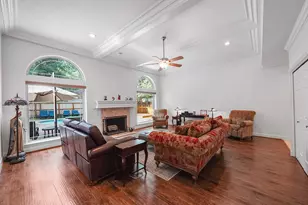 5 Hidden Pond Pl, The Woodlands, TX 77381 - Photo 16
