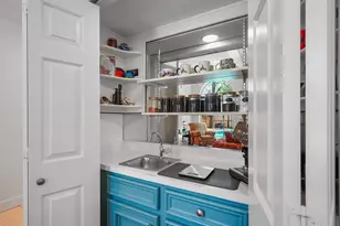 5 Hidden Pond Pl, The Woodlands, TX 77381 - Photo 18