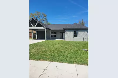 5807 Doulton Drive, Houston, TX 77033 - Photo 6