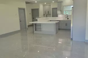 5807 Doulton Dr, Houston, TX 77033 - Photo 18