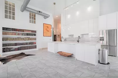 1901 Post Oak Boulevard #4102, Houston, TX 77056 - Photo 8