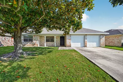 5222 Creekview Drive, La Porte, TX 77571 - Photo 1
