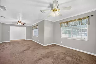 5222 Creekview Dr, La Porte, TX 77571 - Photo 10