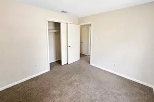 8710 Parkway Forest Dr, Houston, TX 77044 - Photo 20