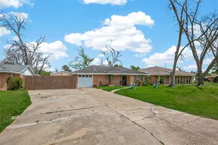 8106 Northline Dr, Houston, TX 77037 - Photo 2