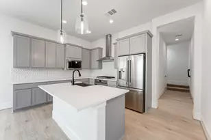 12016 Royal Oaks Banner Wy, Houston, TX 77082 - Photo 6