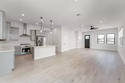 12016 Royal Oaks Banner Way, Houston, TX 77082 - Photo 12