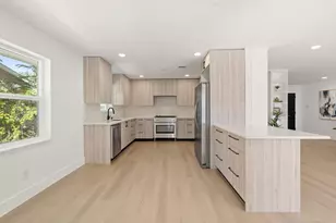 7631 Westwind Ln, Houston, TX 77071 - Photo 8