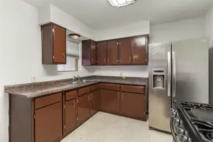 935 Creager St, Houston, TX 77034 - Photo 10
