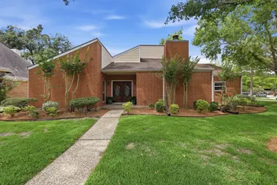 1022 Trapper Hill Drive, Houston, TX 77077 - Photo 2