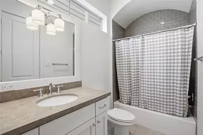 4734 Aftonshire Drive, Houston, TX 77027 - Photo 20