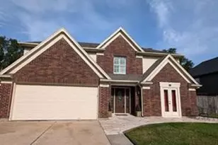 3906 Hazelwood Dr E, Pearland, TX 77584 - Photo 1