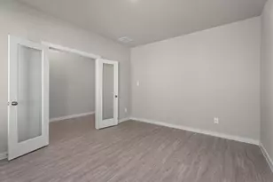 713 Ivory Crk Ct, Willis, TX 77378 - Photo 6