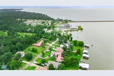 671 Lakeview Harbor, Onalaska, TX 77360 - Photo 34