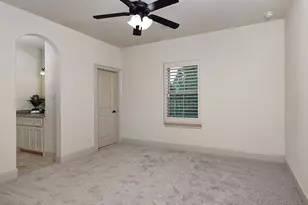 105 Larkhaven Dr, Montgomery, TX 77316 - Photo 38