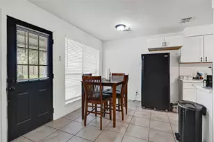 3911 Thistlewood Dr, Pasadena, TX 77504 - Photo 10